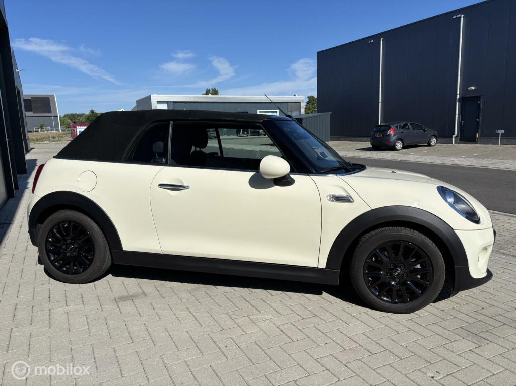 Mini Cooper Cabrio
