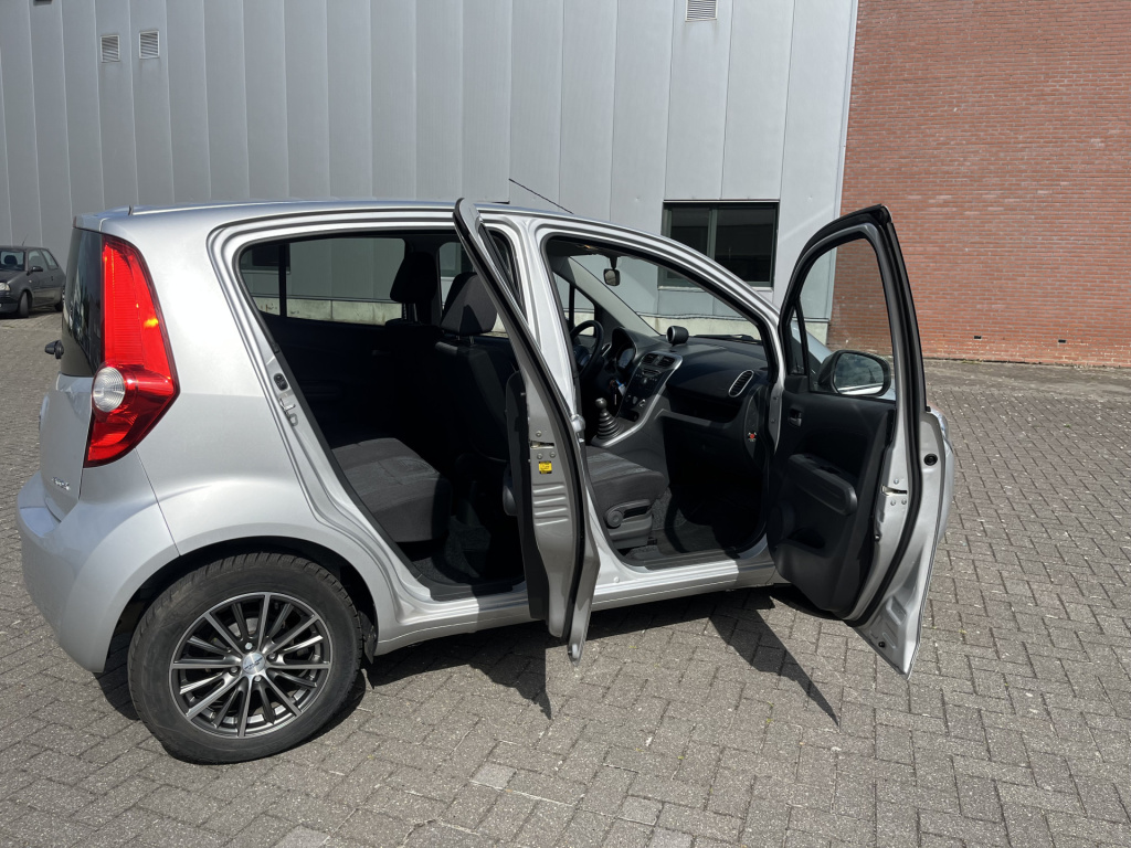 Opel Agila