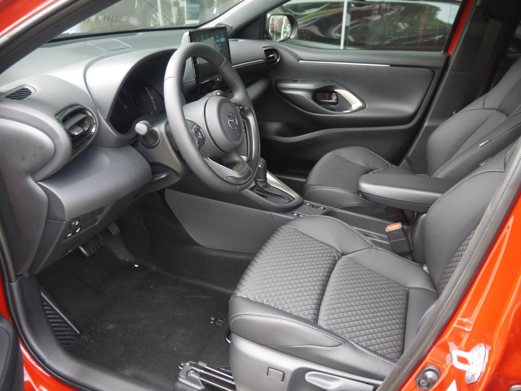 Mazda 2 Hybrid
