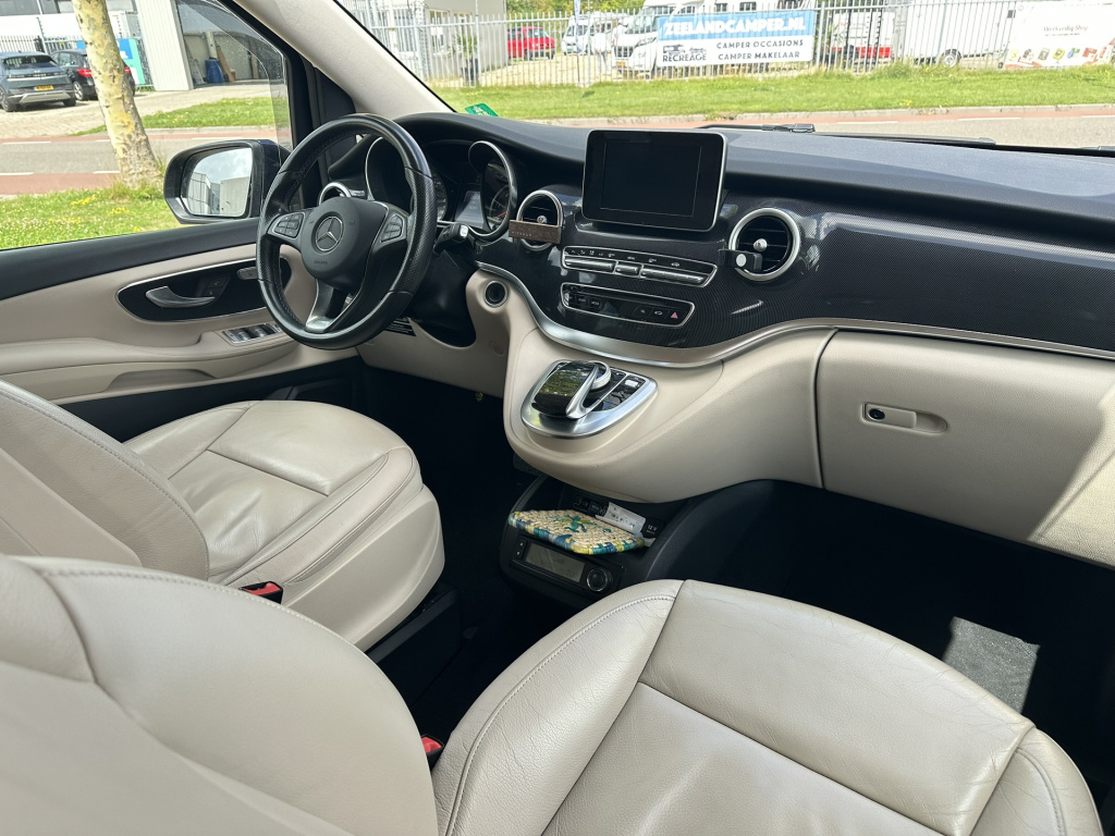 Mercedes-Benz Marco Polo