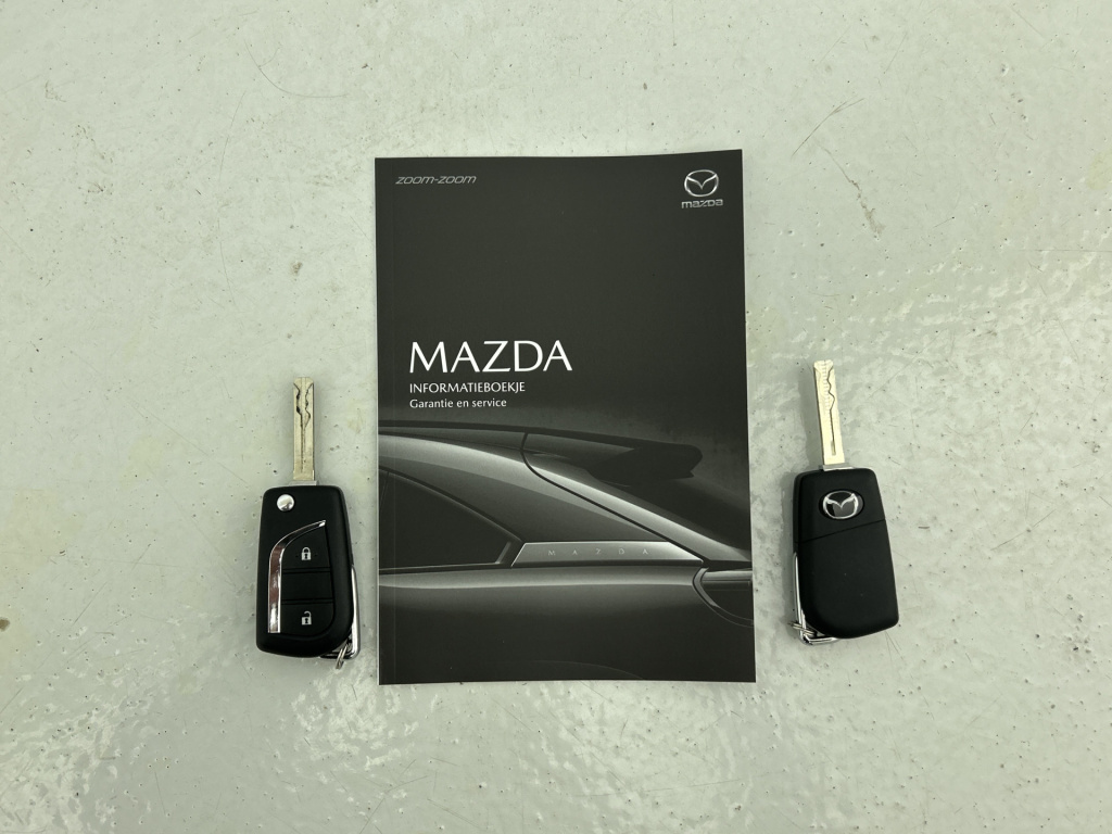 Mazda 2 Hybrid