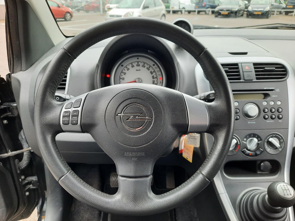 Opel Agila