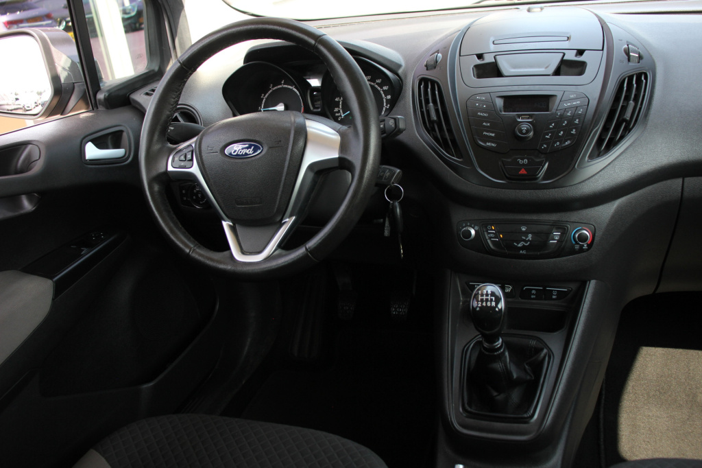 Ford Tourneo