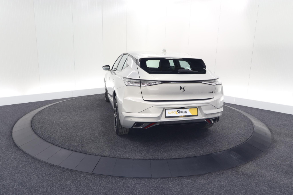 Ds Ds 4