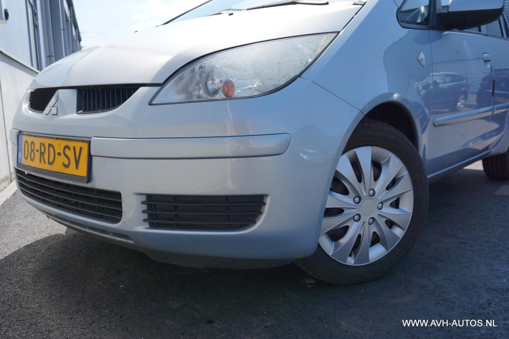 Mitsubishi Colt
