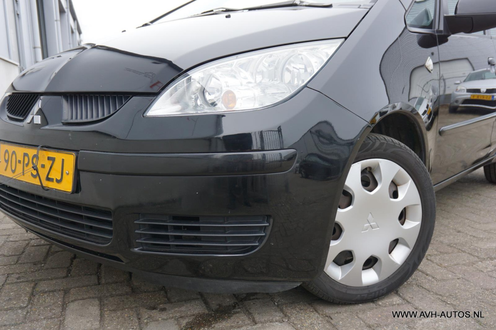 Mitsubishi Colt