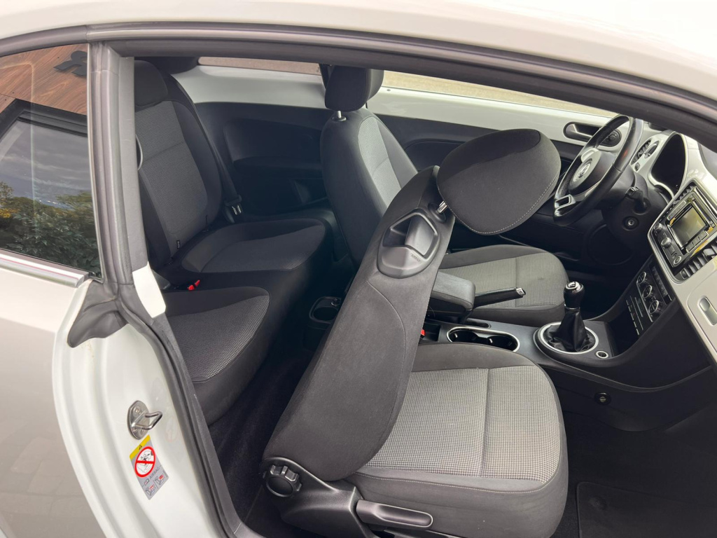 Volkswagen New Beetle