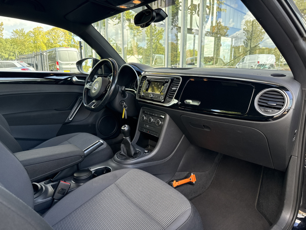Volkswagen New Beetle