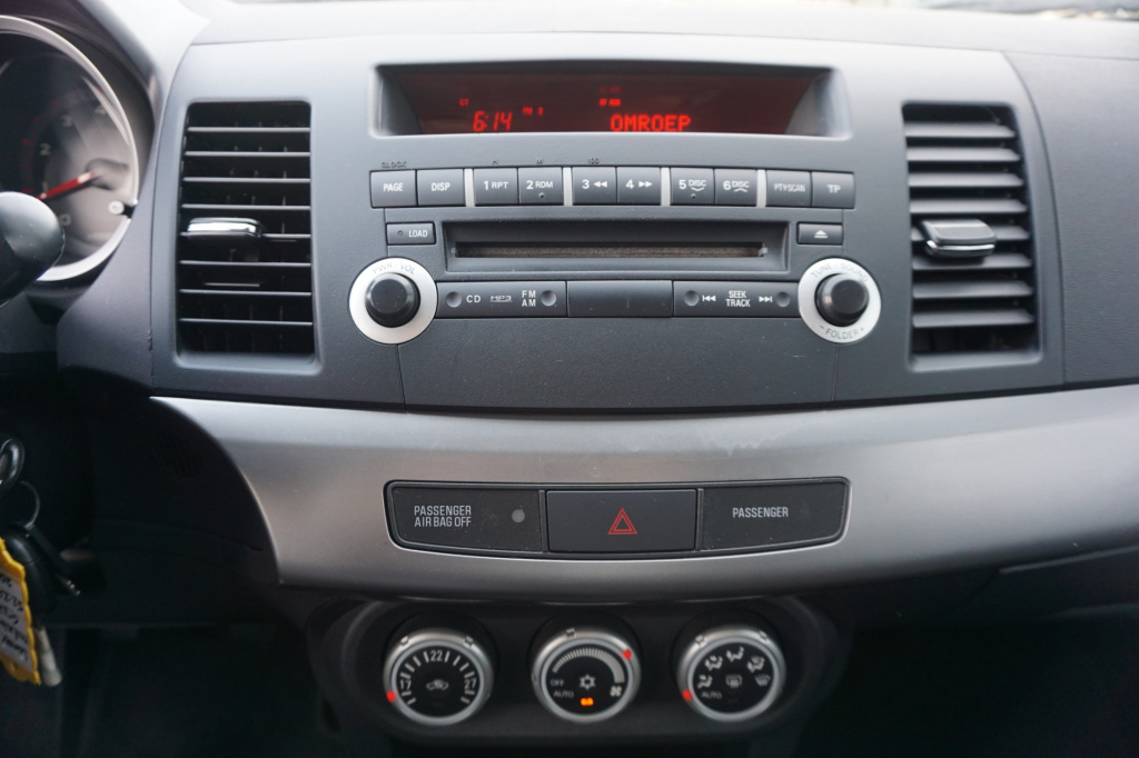 Mitsubishi Lancer