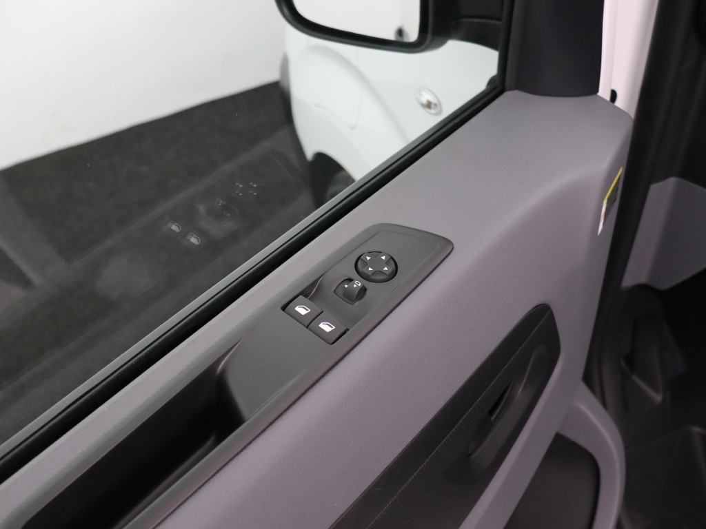 Opel Vivaro-e