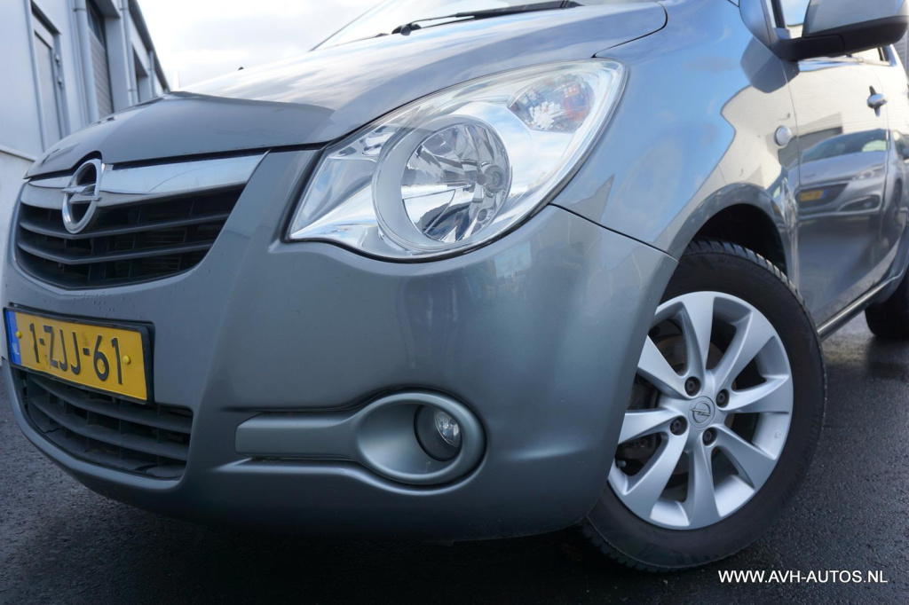 Opel Agila