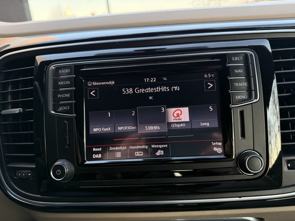 Volkswagen New Beetle