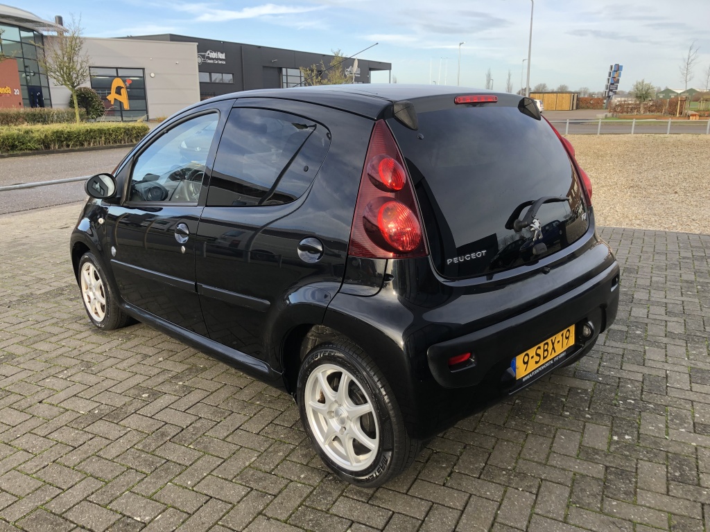 Peugeot 107
