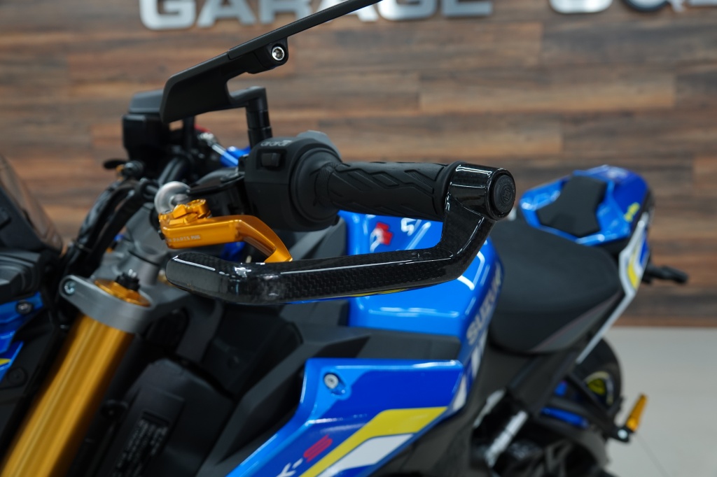 Suzuki GSX