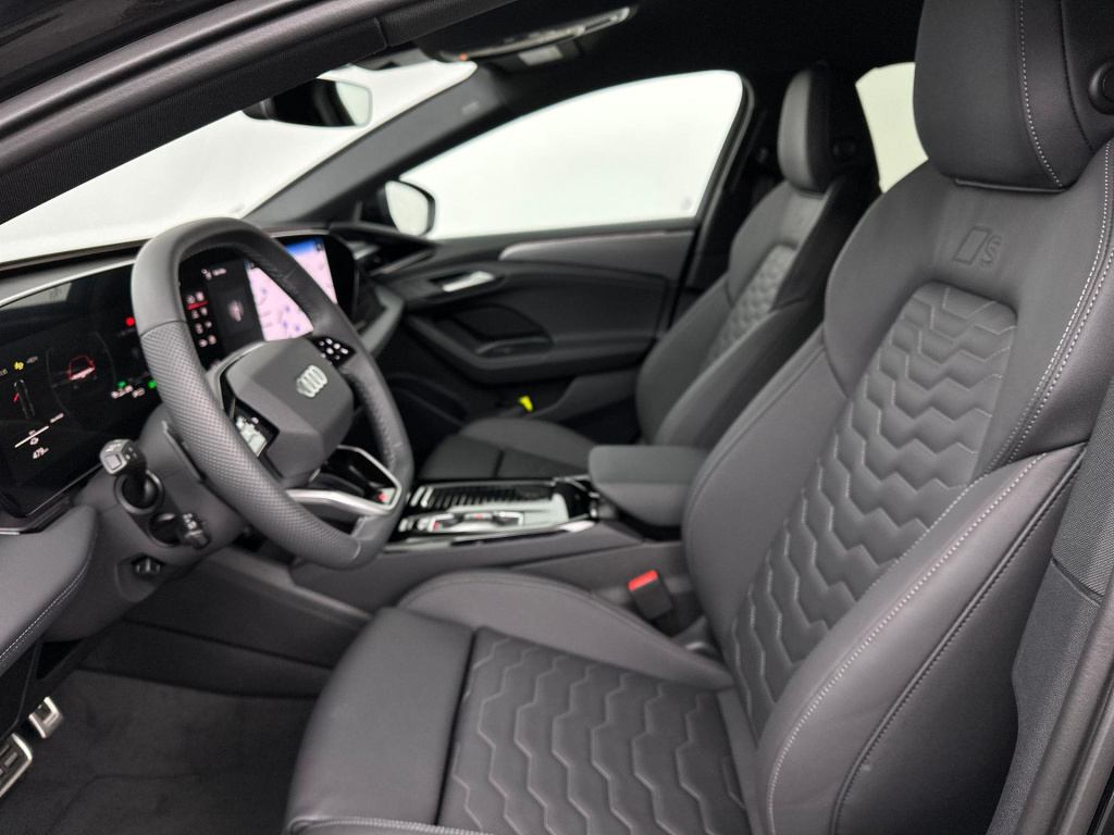 Audi A6 Avant E-tron