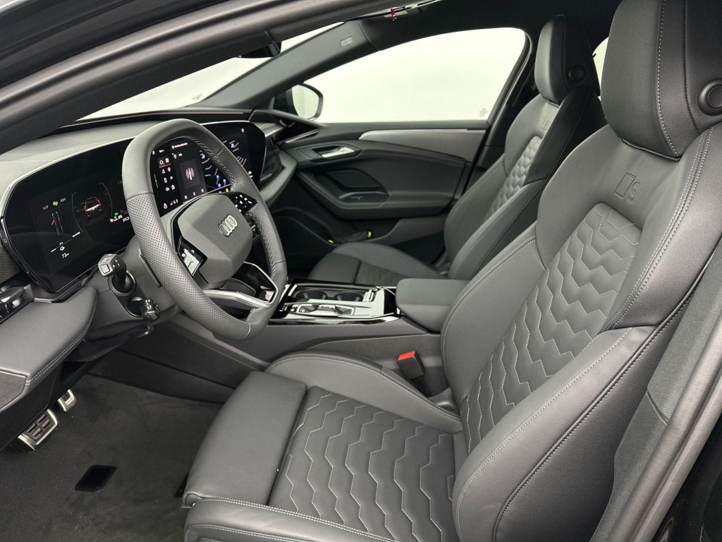 Audi A6 Avant E-tron