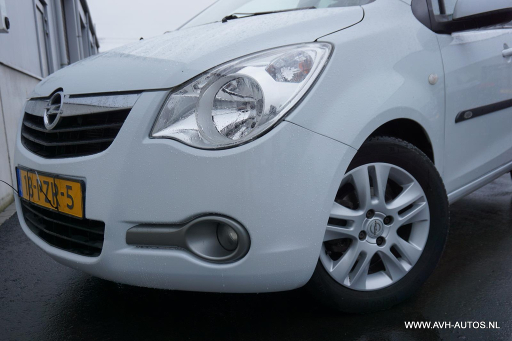 Opel Agila