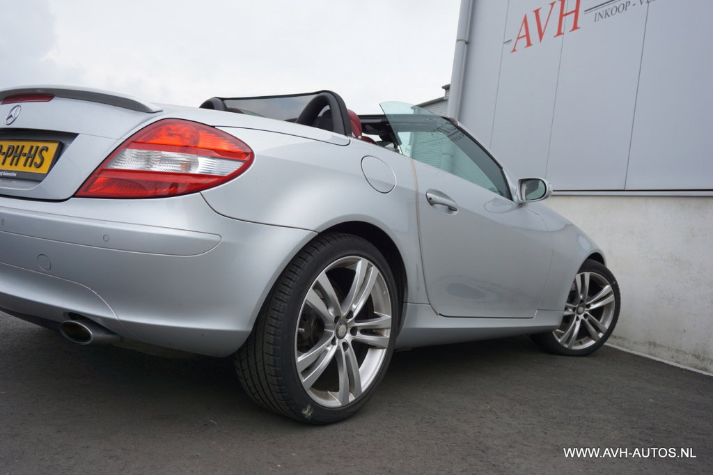 Mercedes-Benz SLK