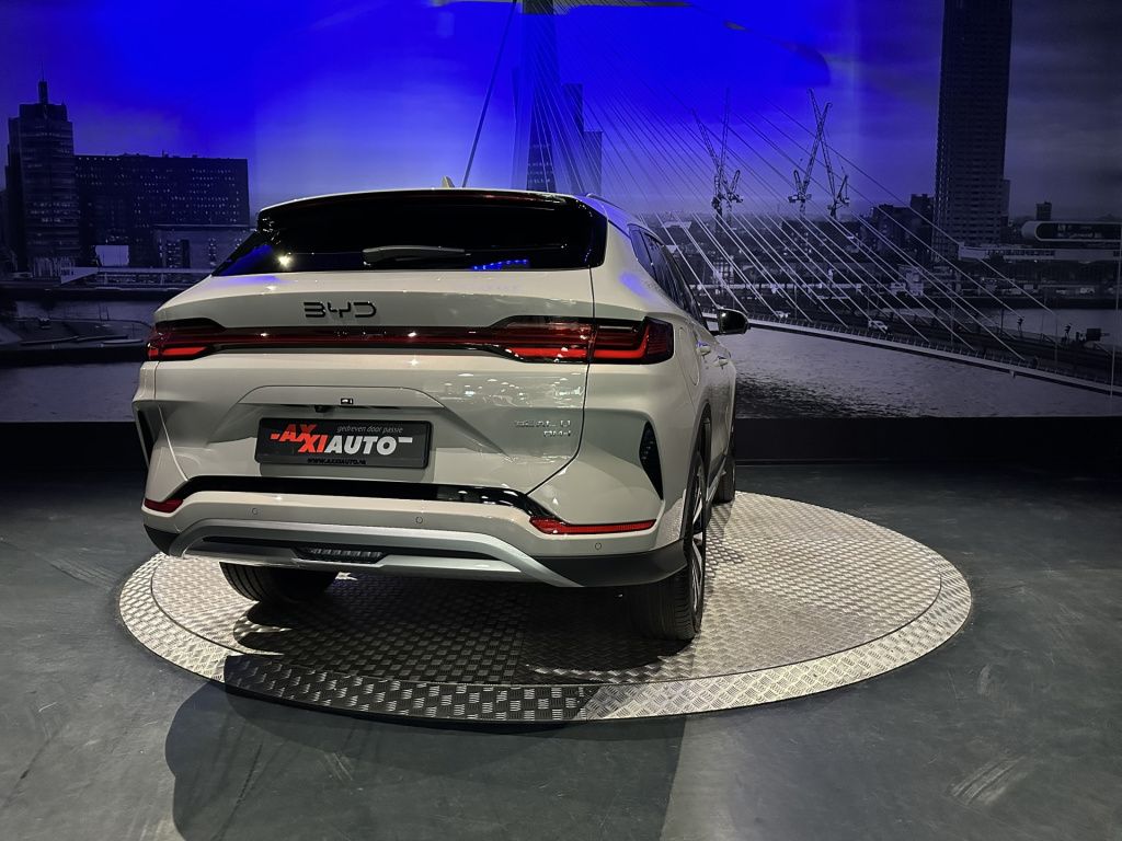 Byd Seal U
