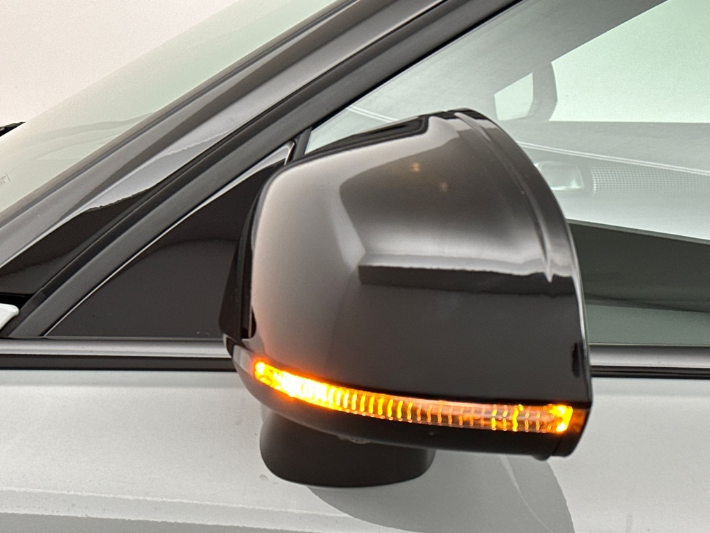 Volvo Ex40