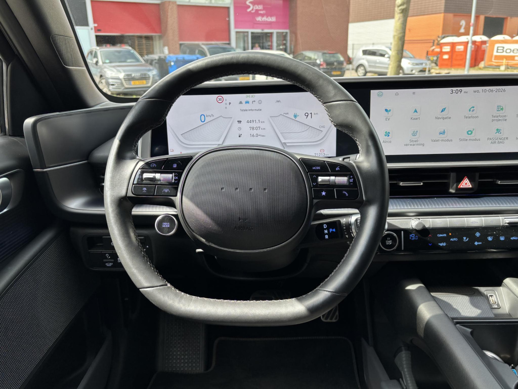 Hyundai Ioniq 6