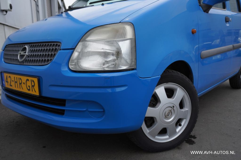 Opel Agila