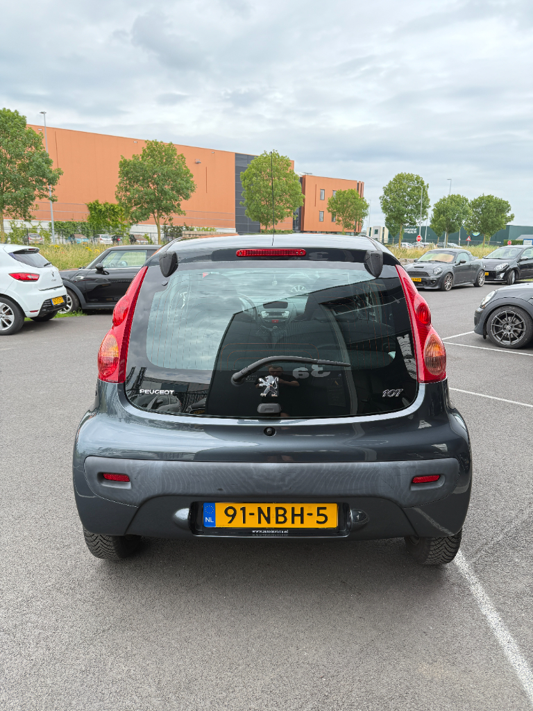 Peugeot 107