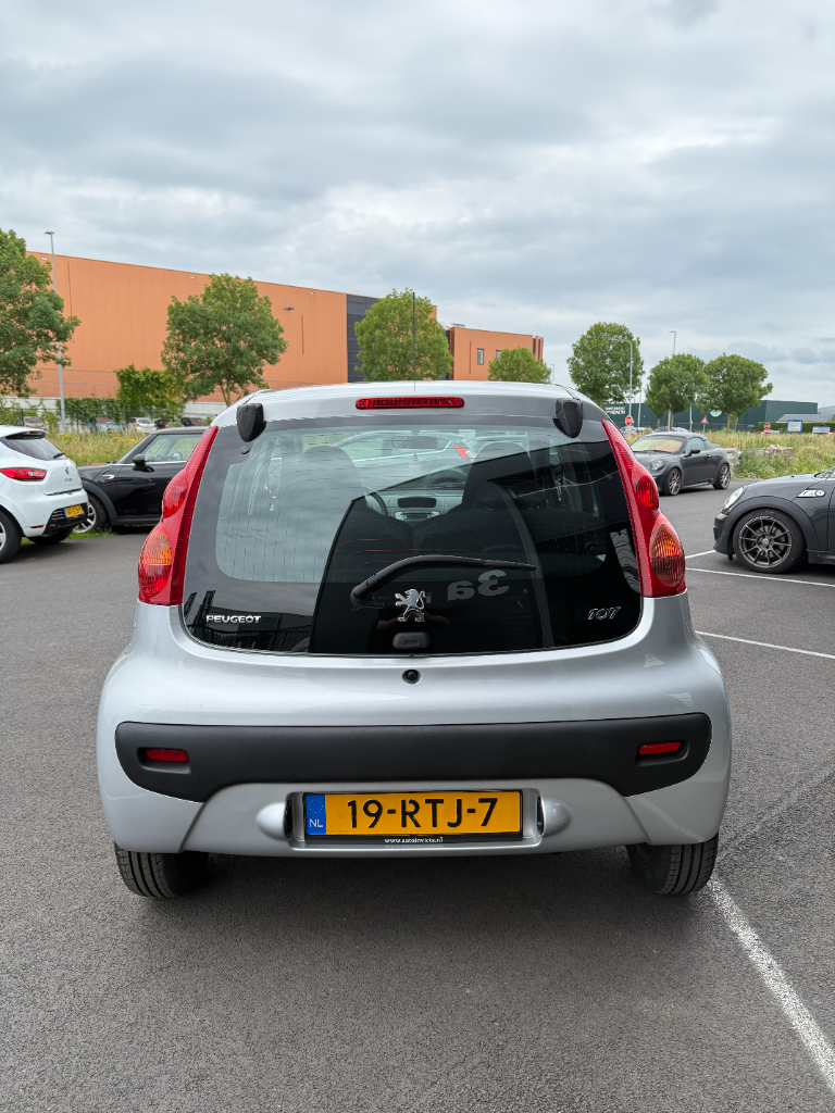 Peugeot 107