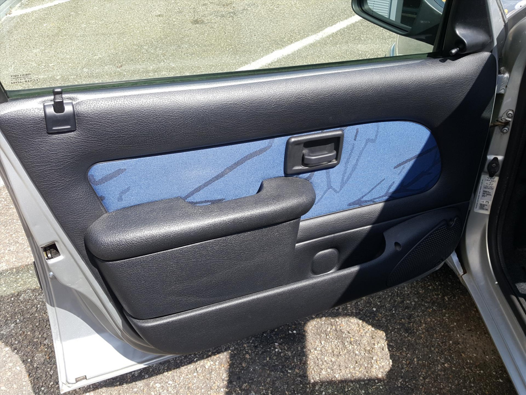 Peugeot 106
