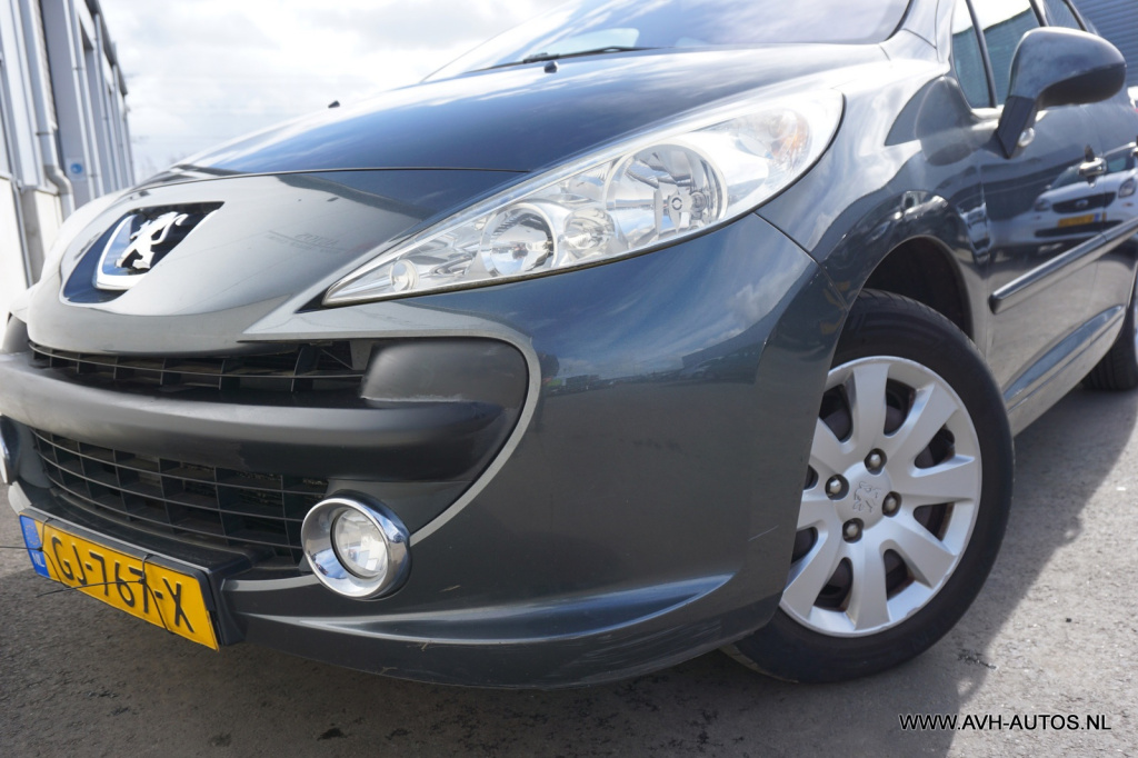 Peugeot 207