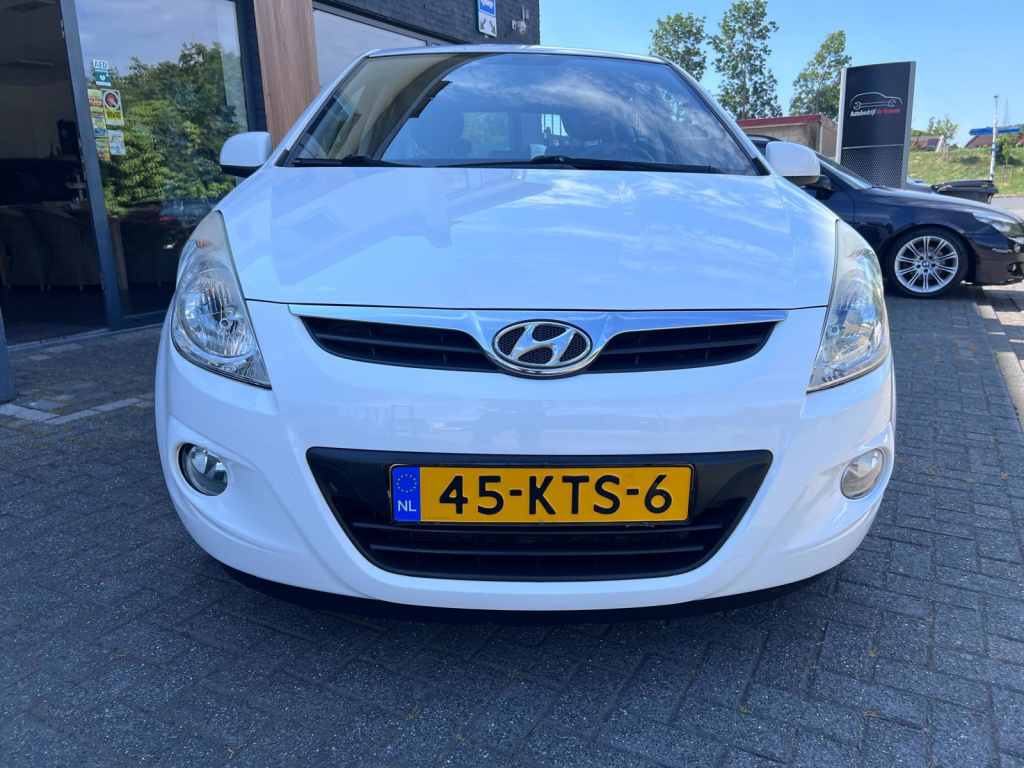 Hyundai I 20
