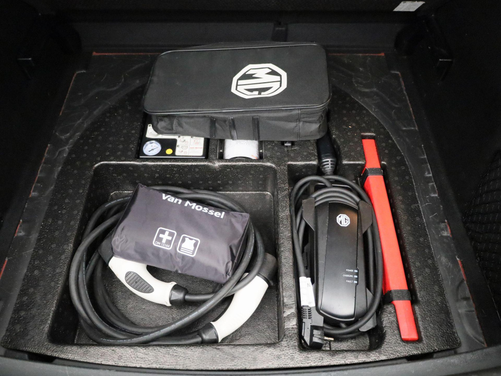 MG Zs Ev