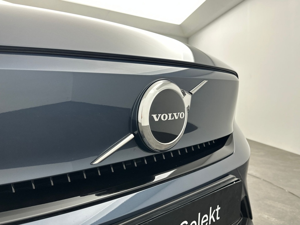 Volvo Ex40