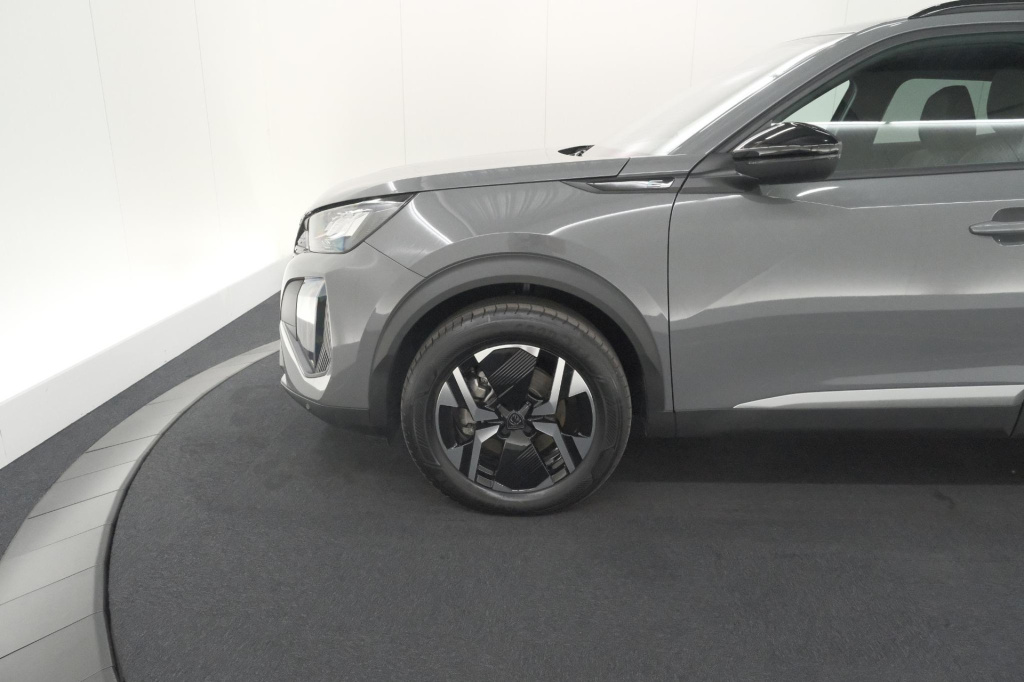 Peugeot E-2008