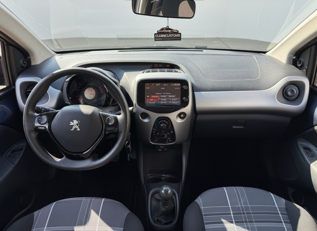 Peugeot 108