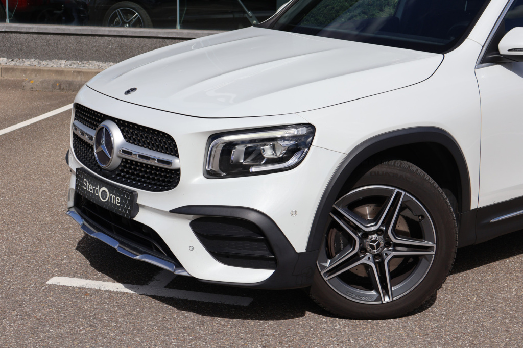 Mercedes-Benz Glb