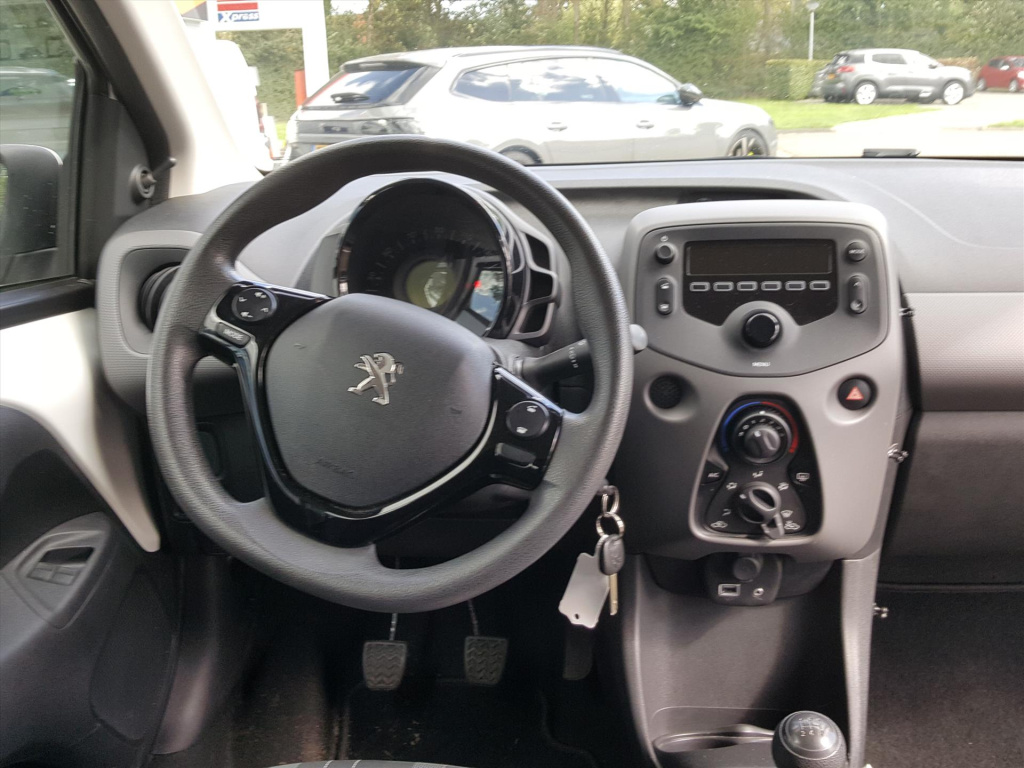 Peugeot 108