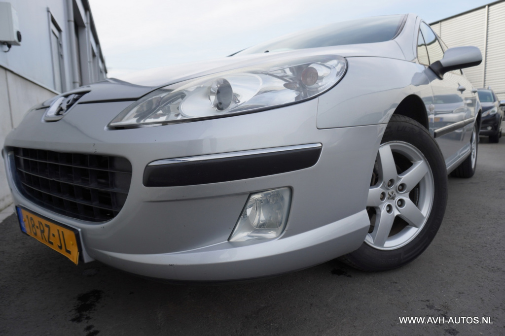 Peugeot 407