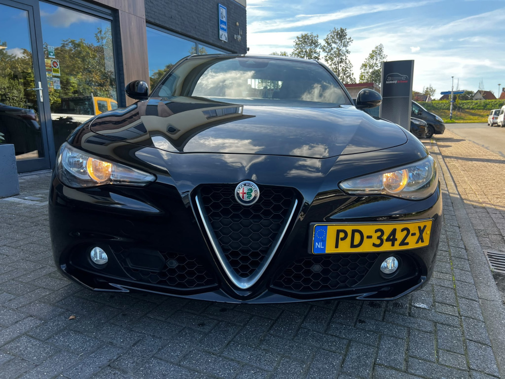Alfa Romeo Giulia