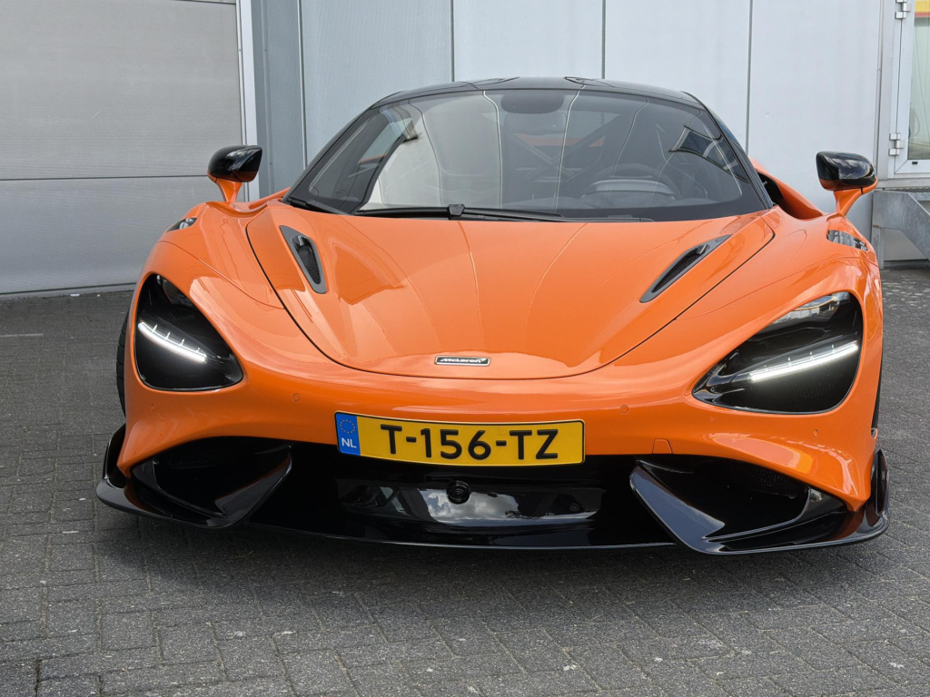 Mclaren 765lt