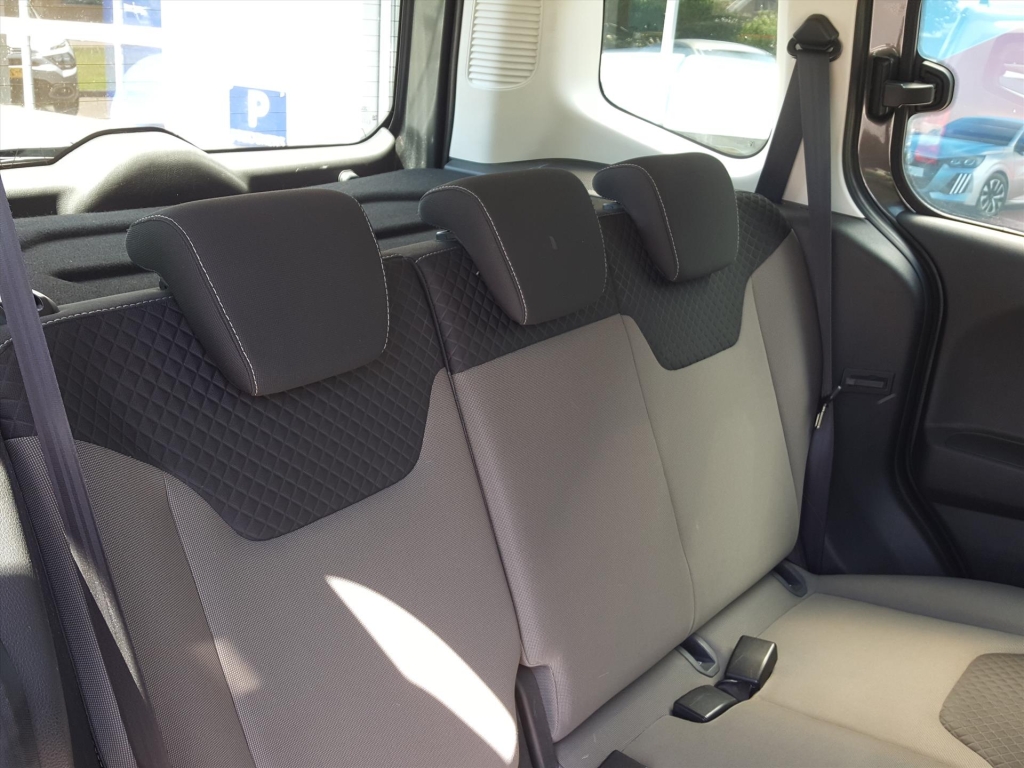 Ford Tourneo Courier