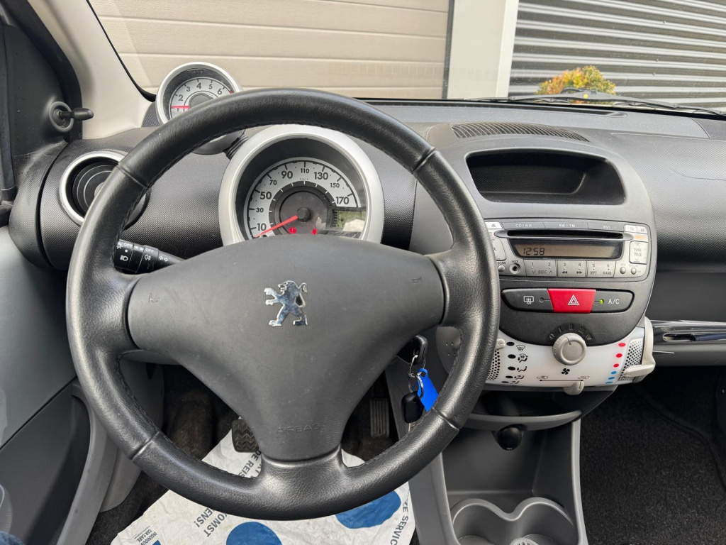 Peugeot 107
