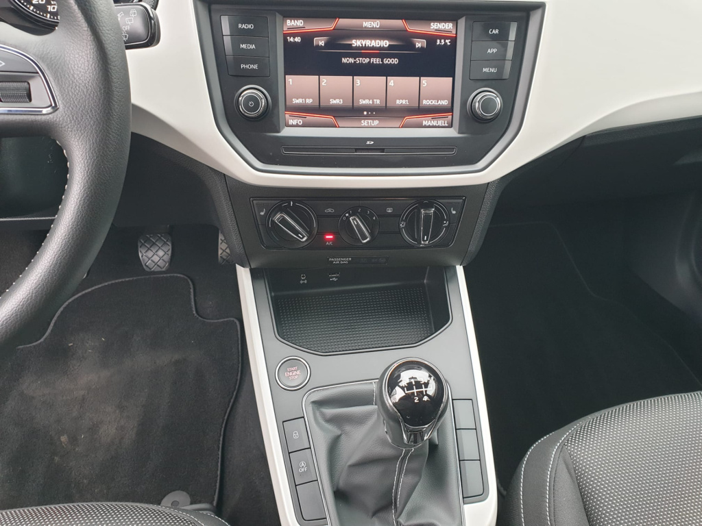 Seat Arona