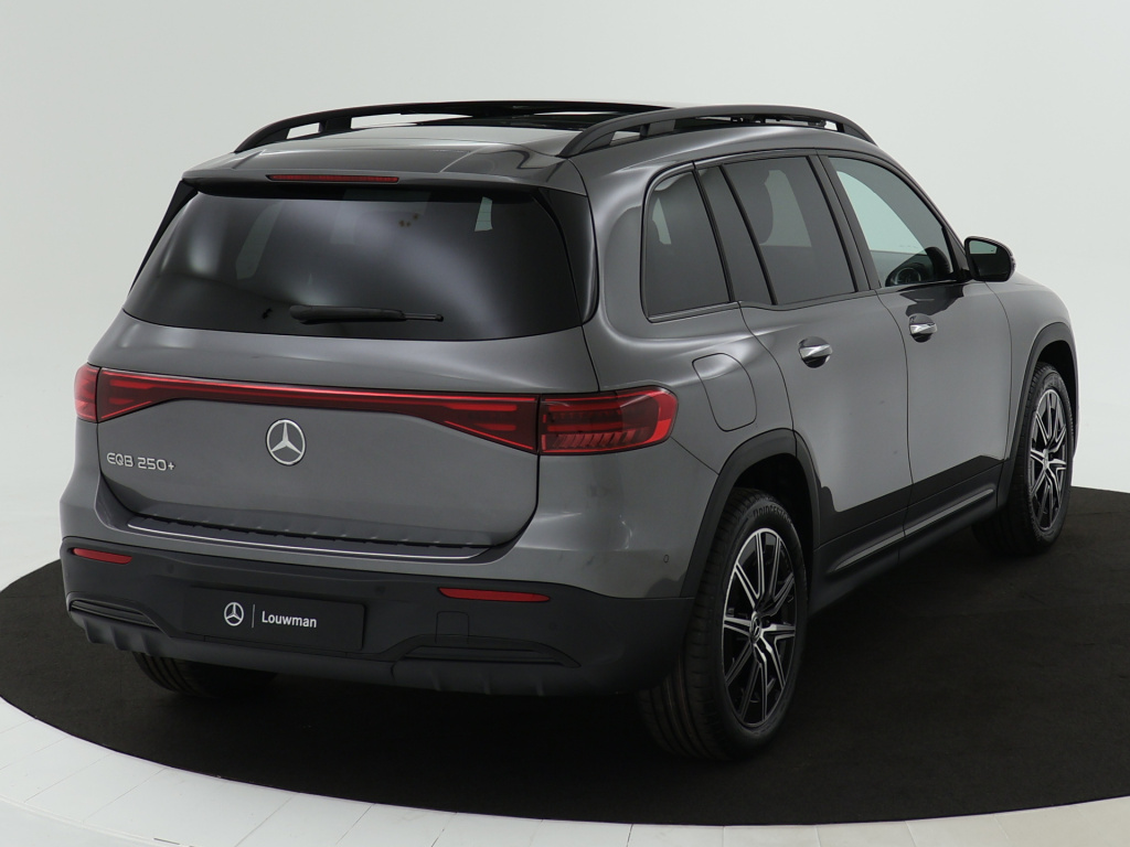 Mercedes-Benz Eqb