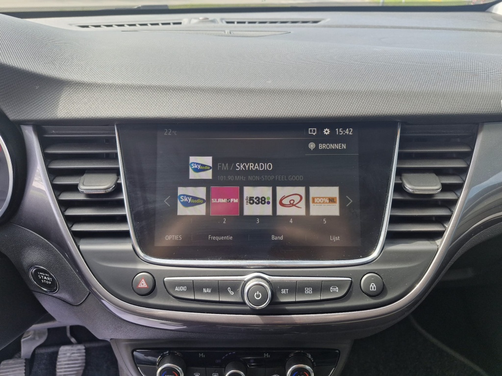 Opel Crossland X