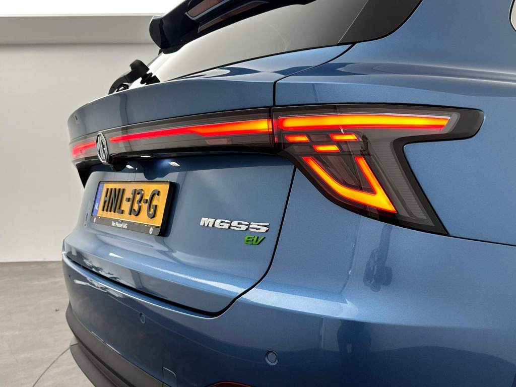 MG 5