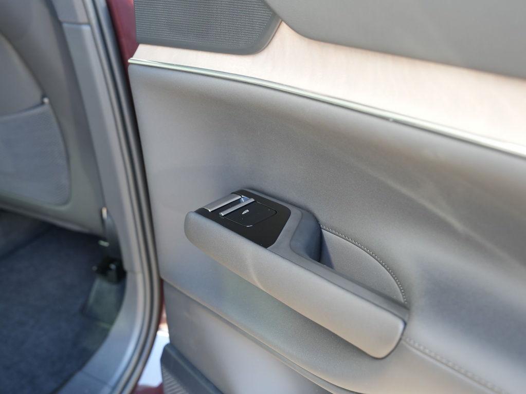 Volvo Ex90