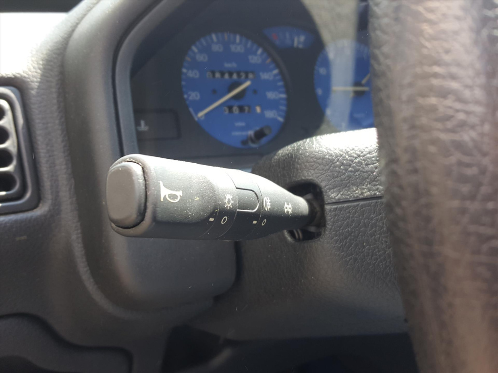 Peugeot 106