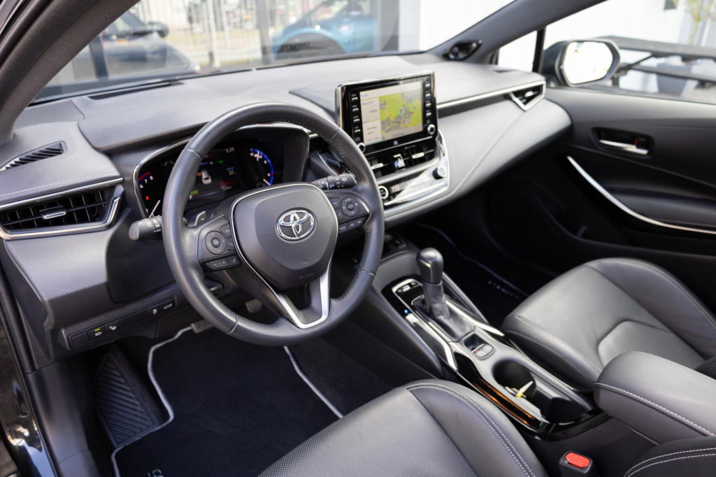 Toyota Corolla Touring Sports