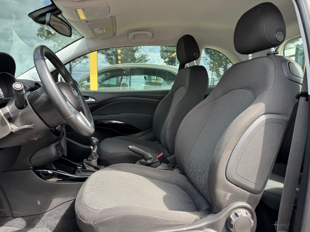 Opel Adam